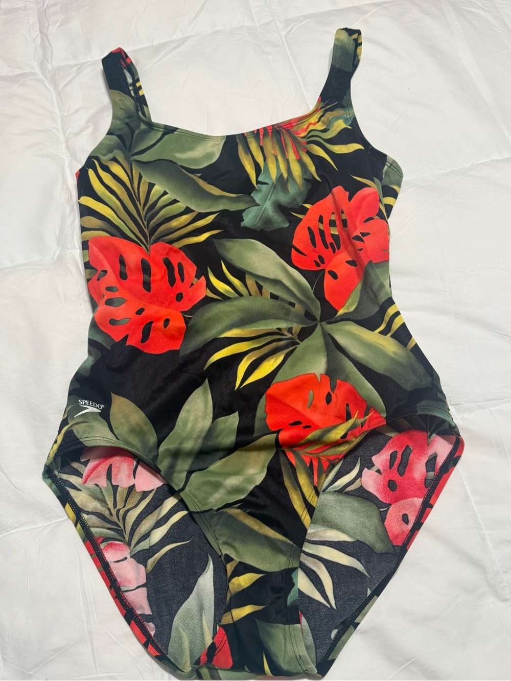 Speedo size 14 NEW NEVER WORN w/liner intact Tropical Print